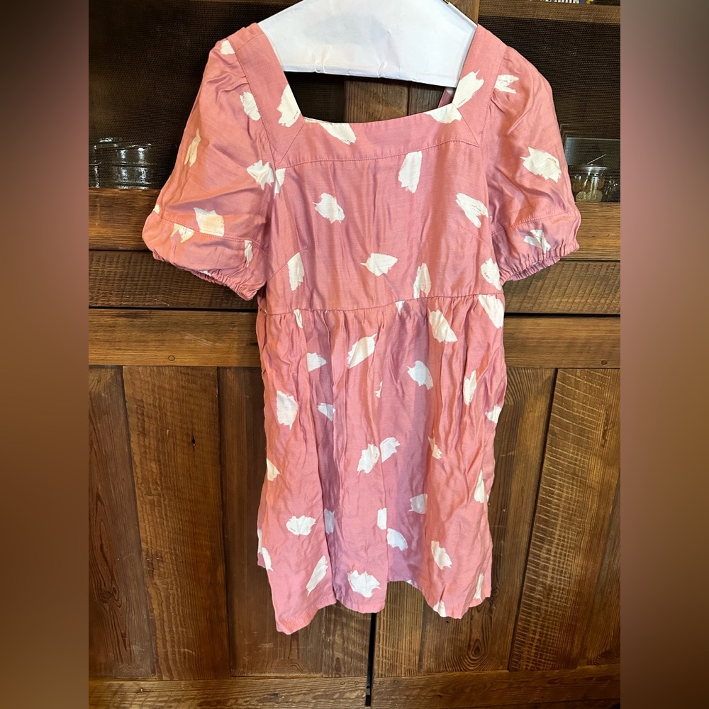 Cute pink dress
